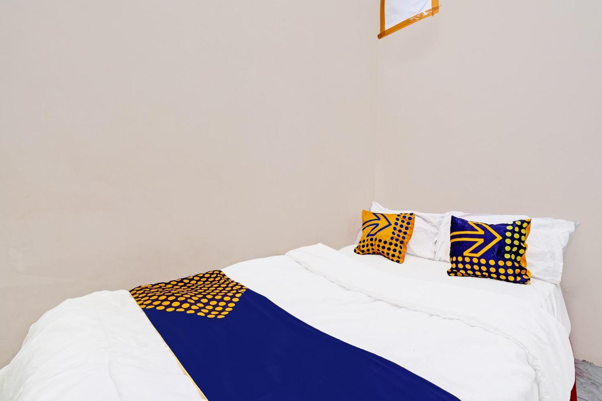 Spot On 91589 Bunda Syariah Hotel 2*